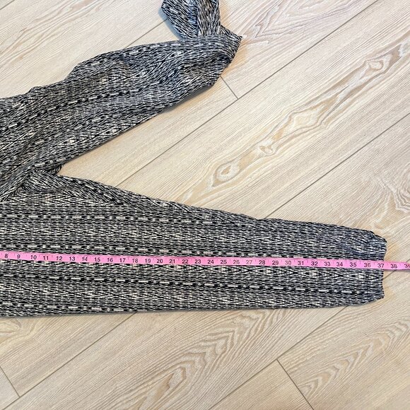 ✨Rewind Printed Jogger Pants (Size 9) - Light & Comfy Summer Casual! - Picture 8 of 13